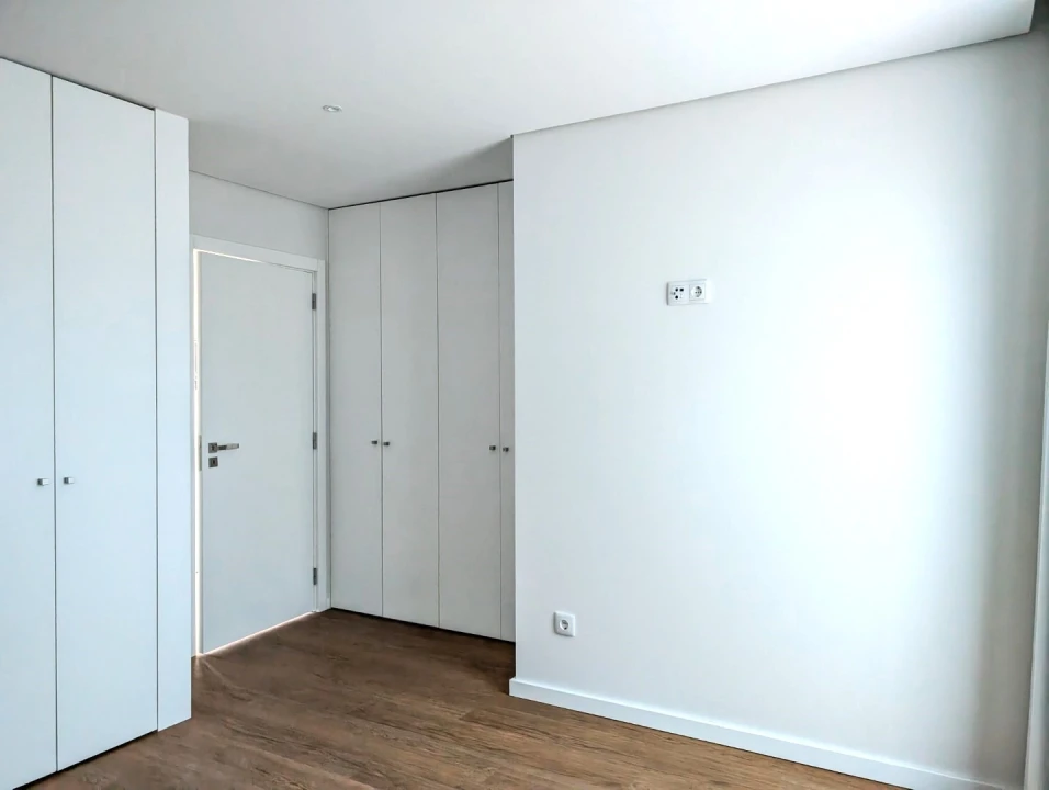 Apartamento T1 para Arrendamento em Glória e Vera Cruz Foto 11