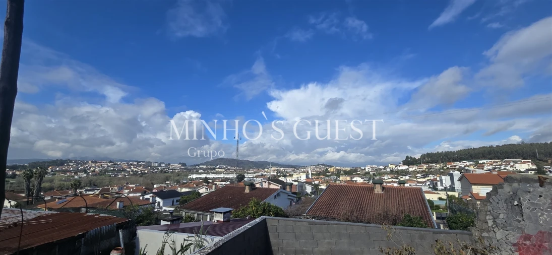 Moradia T6 para Venda em Lomar e Arcos Foto 24