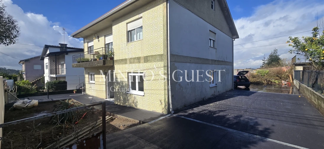 Moradia T6 para Venda em Lomar e Arcos Foto 18