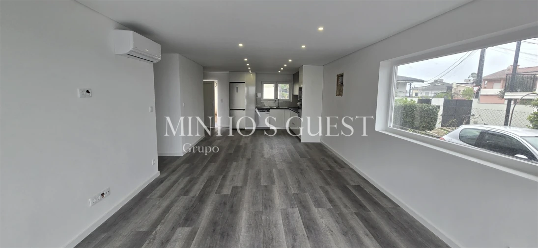 Moradia T6 para Venda em Lomar e Arcos Foto 6