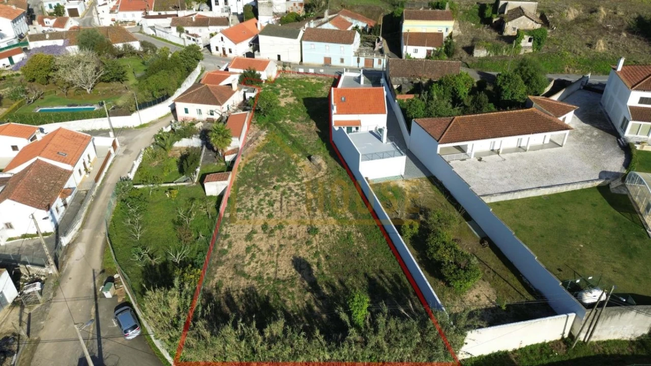 Terreno para Venda em Lourinhã e Atalaia Foto 1