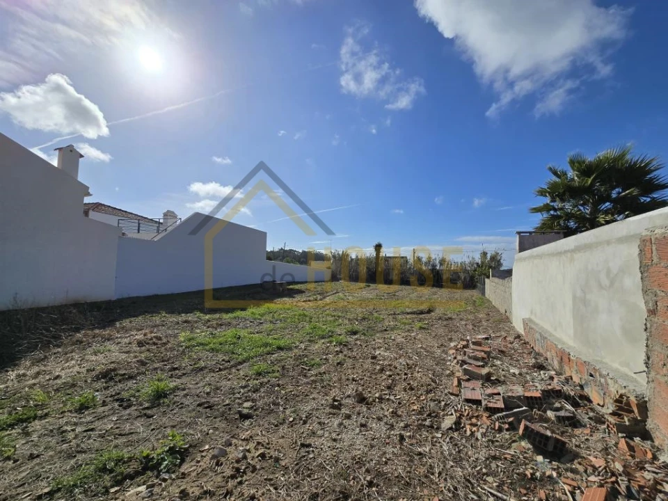 Terreno para Venda em Lourinhã e Atalaia Foto 2