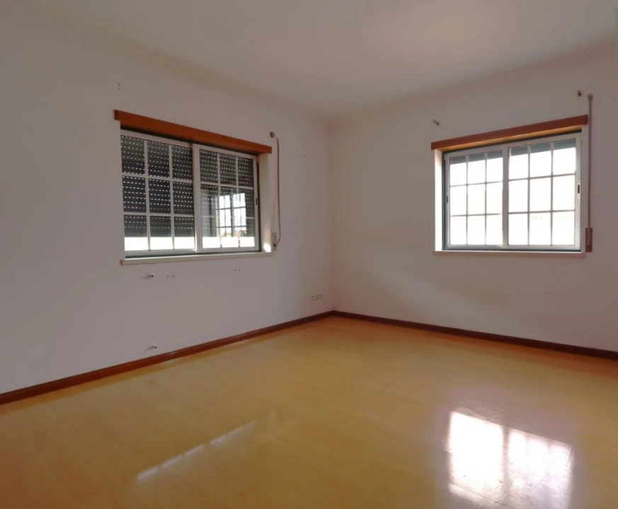 Moradia para Venda em Bombarral e Vale Covo Foto 27