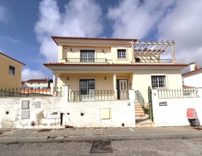 Moradia para Venda em Bombarral e Vale Covo Foto 4