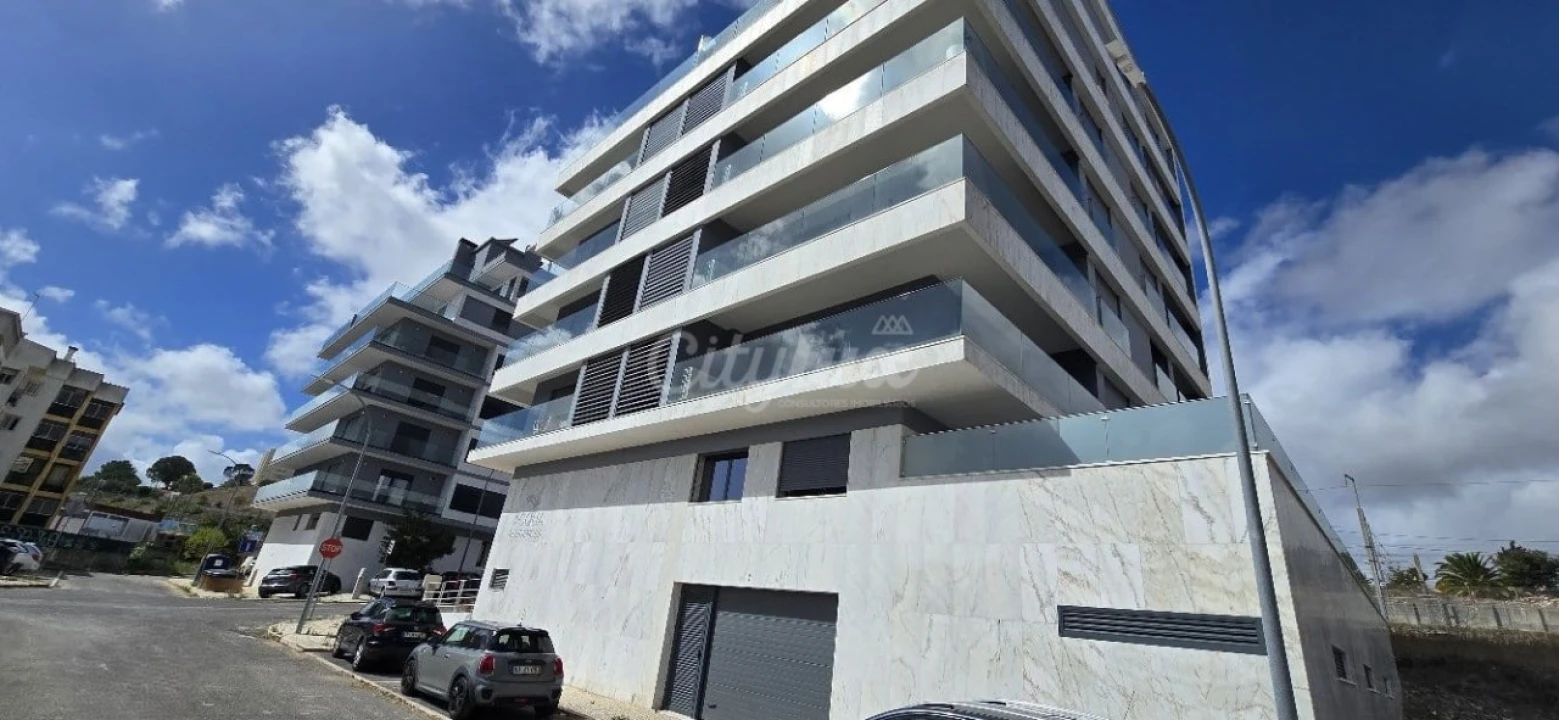 Terreno para Venda em Venteira Foto 9