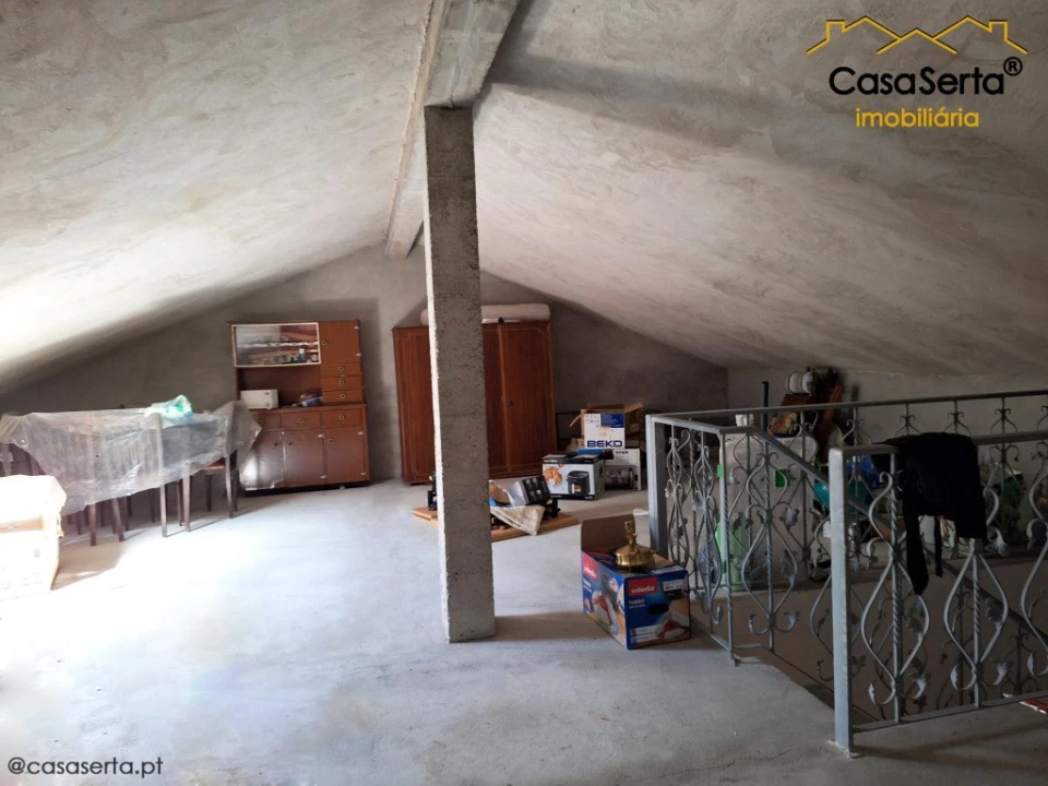 Moradia T4 para Venda em Castelo Foto 9