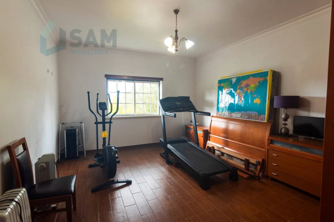 Moradia T5 para Venda em Vimeiro Foto 26