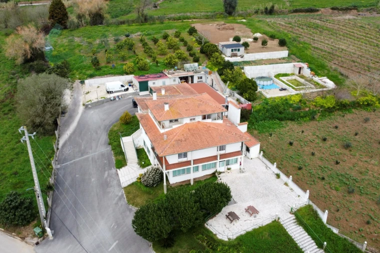 Moradia T5 para Venda em Vimeiro Foto 1