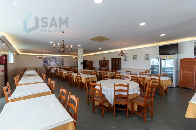 Moradia T5 para Venda em Vimeiro Foto 6