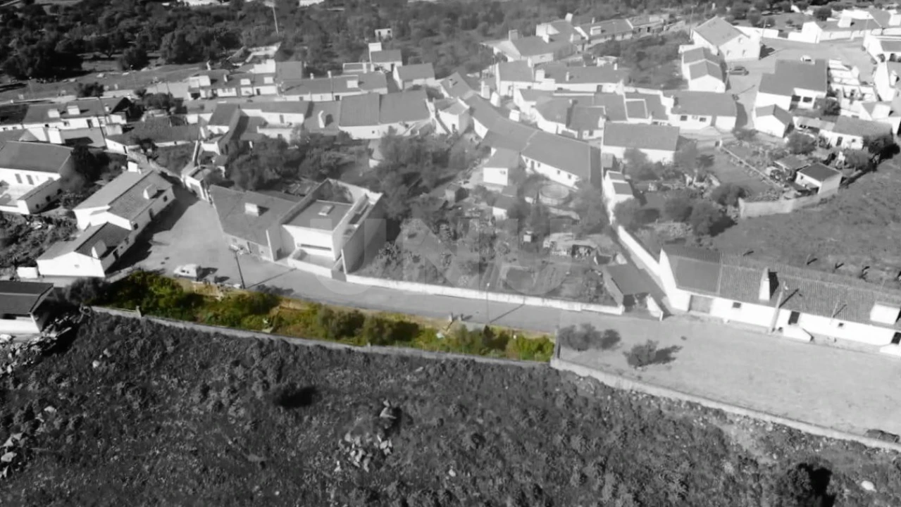 Terreno para Venda em São Gregório e Santa Justa Foto 16