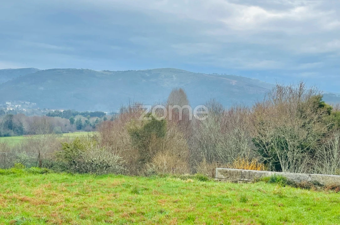 Terreno para Venda em Vilar de Mouros Foto 5