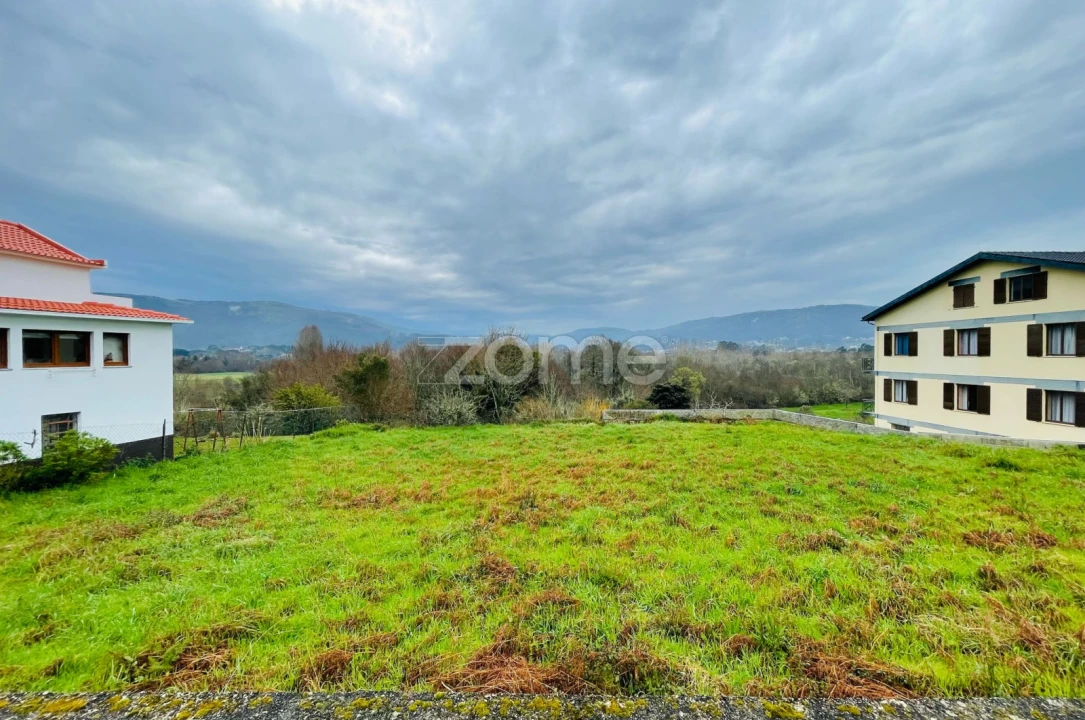 Terreno para Venda em Vilar de Mouros Foto 11