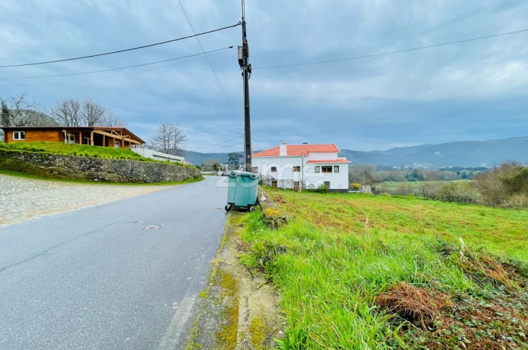 Terreno para Venda em Vilar de Mouros Foto 10