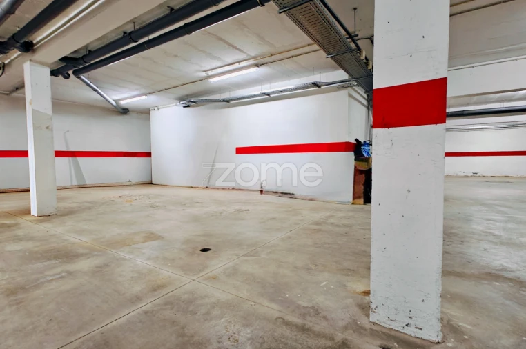 Moradia T3 para Venda em Ferreiras Foto 46