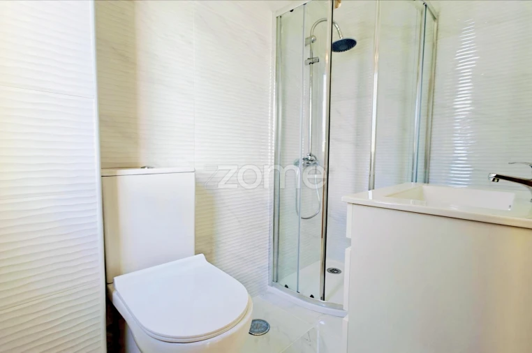 Moradia T3 para Venda em Ferreiras Foto 27