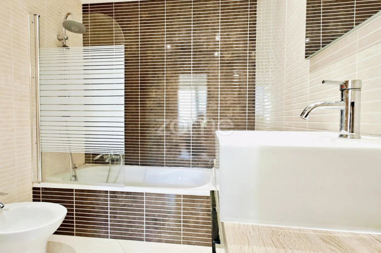 Moradia T3 para Venda em Ferreiras Foto 17