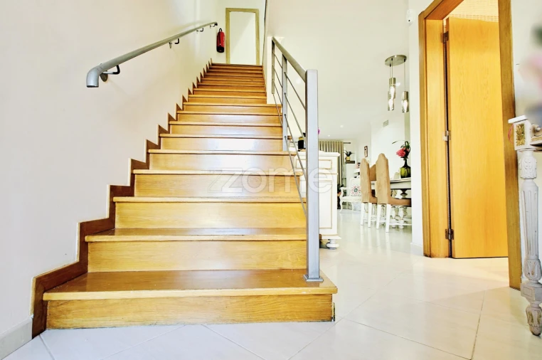 Moradia T3 para Venda em Ferreiras Foto 14