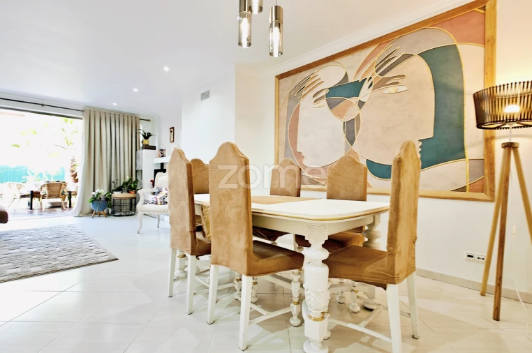 Moradia T3 para Venda em Ferreiras Foto 7