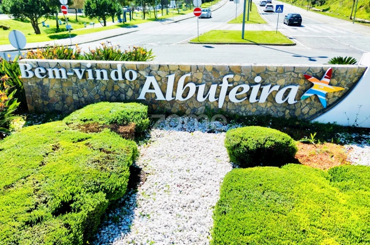 Moradia T3 para Venda em Ferreiras Foto 50