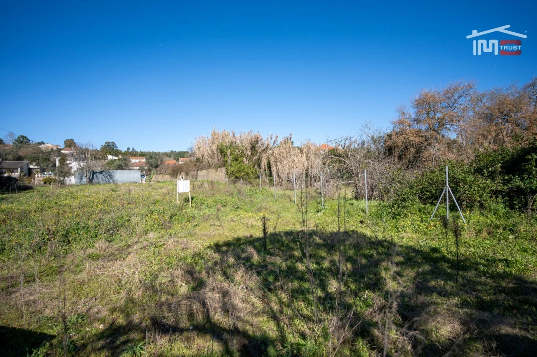 Terreno Misto para Venda em Seiça Foto 18
