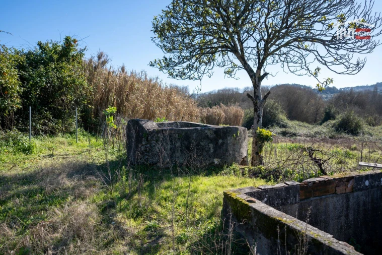 Terreno Misto para Venda em Seiça Foto 14