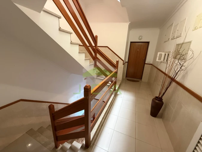 Apartamento T3 para Arrendamento em Leiria, Pousos, Barreira e Cortes Foto 2