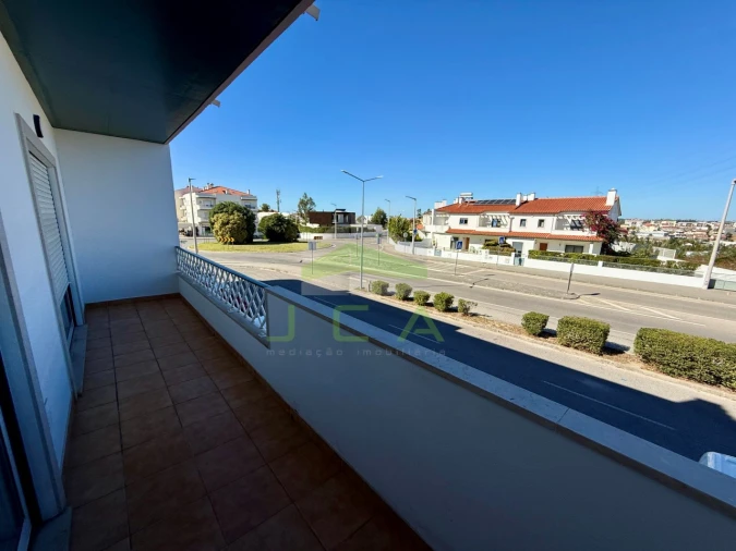 Apartamento T3 para Arrendamento em Leiria, Pousos, Barreira e Cortes Foto 6