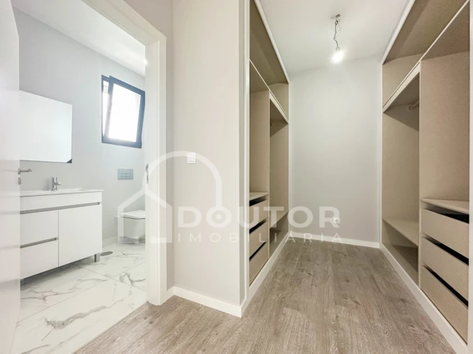 Moradia T3 para Venda em São Roque Foto 13