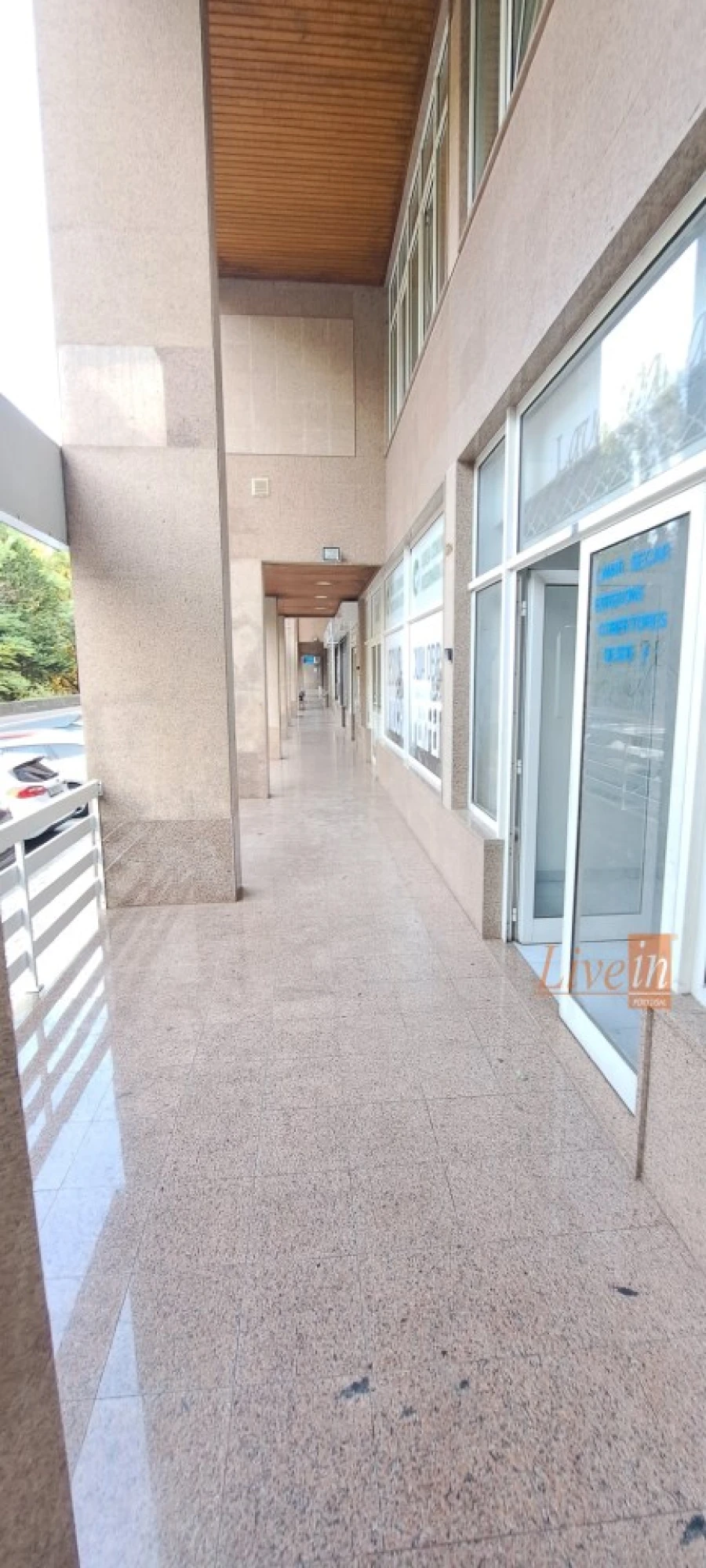 Loja para Arrendamento em Queluz e Belas Foto 6