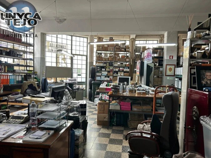 Armazém para Venda em Arroios Foto 10
