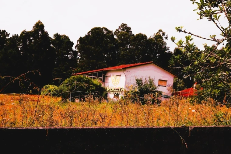 Moradia T4 para Venda em Casal Comba Foto 1