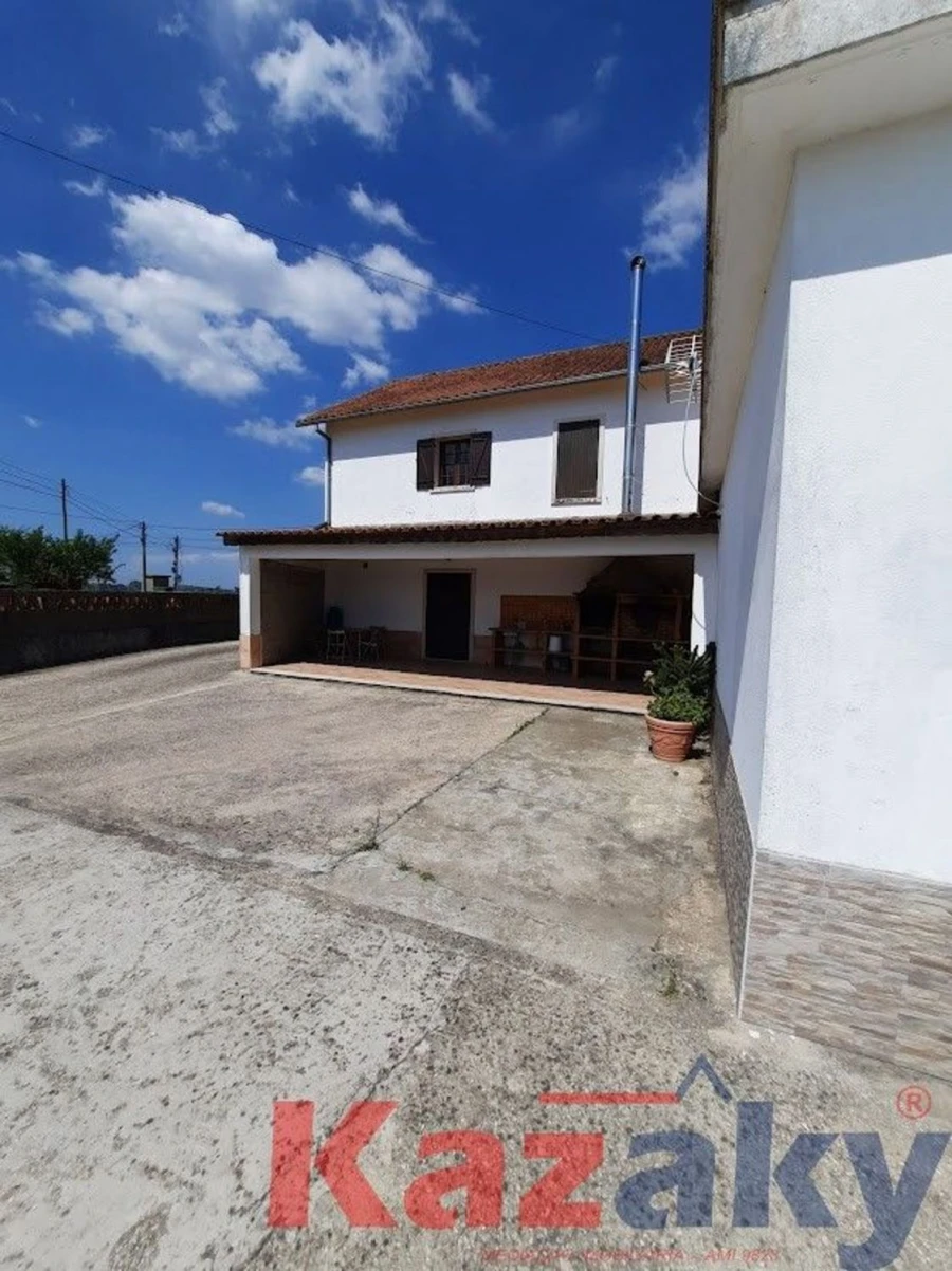 Moradia T5 para Venda em São Pedro de Tomar Foto 1