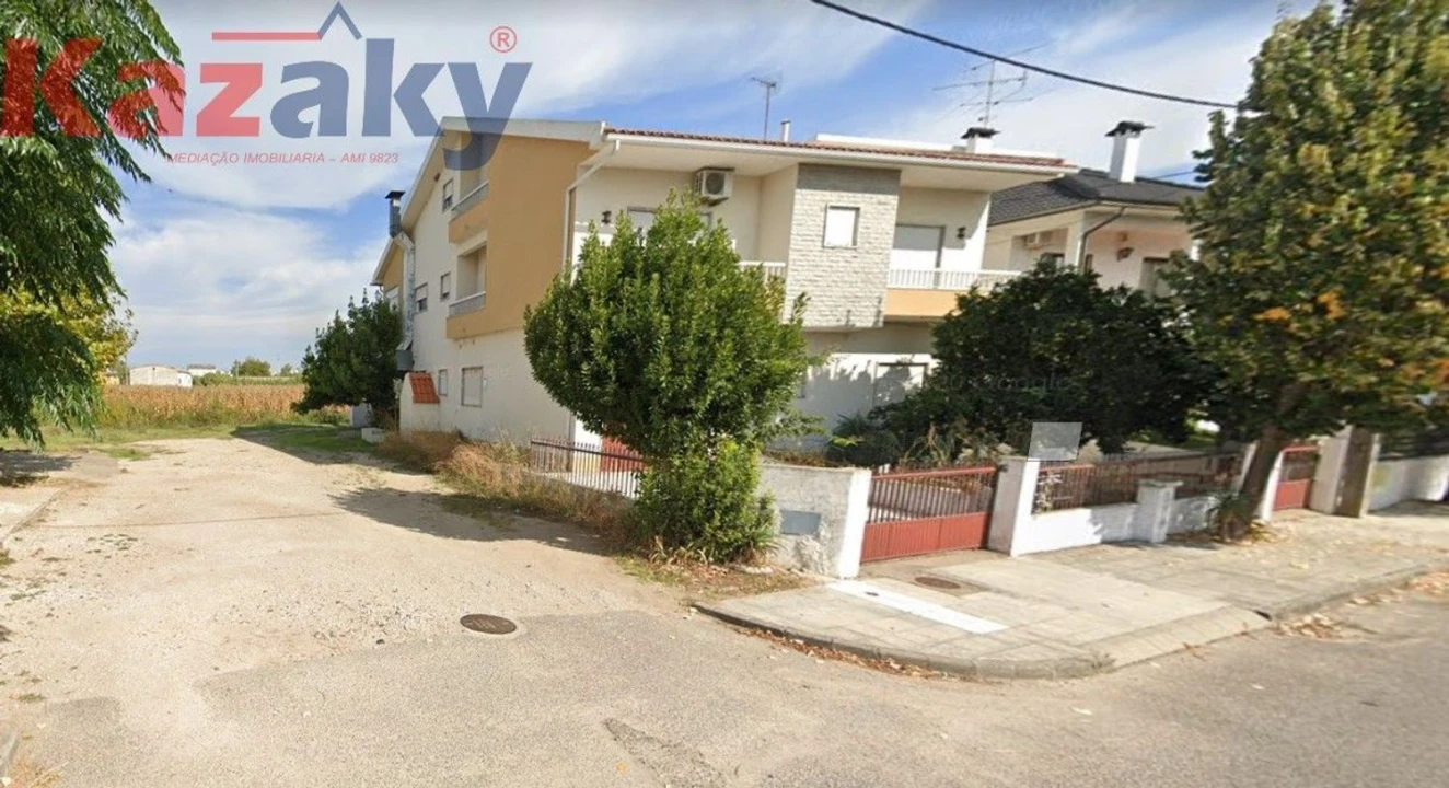 Moradia T4 para Venda em Abrantes (São Vicente e São João) e Alferrarede Foto 2