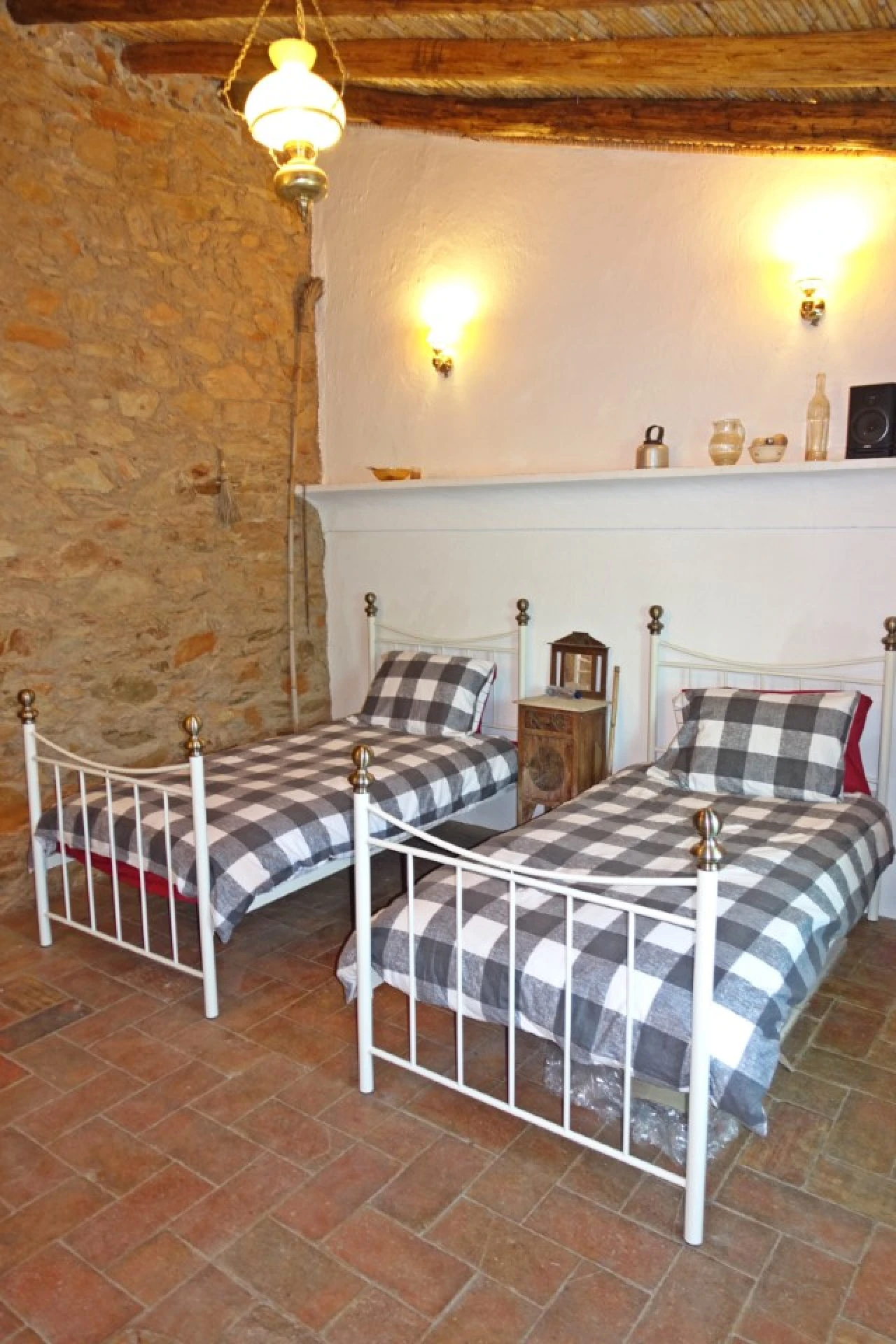 Quinta T2 para Venda em Santa Catarina da Fonte do Bispo Foto 7