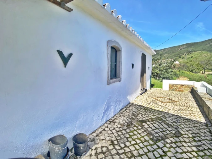 Quinta T2 para Venda em Santa Catarina da Fonte do Bispo Foto 15