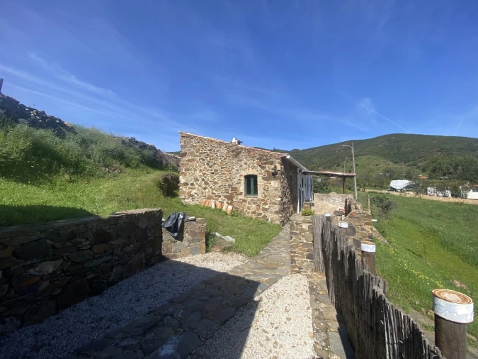 Quinta T2 para Venda em Santa Catarina da Fonte do Bispo Foto 16