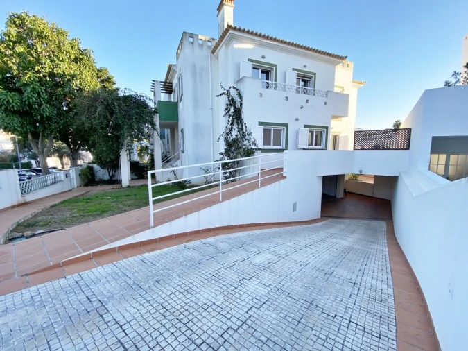 Moradia T5 para Venda em Tavira (Santa Maria e Santiago) Foto 29