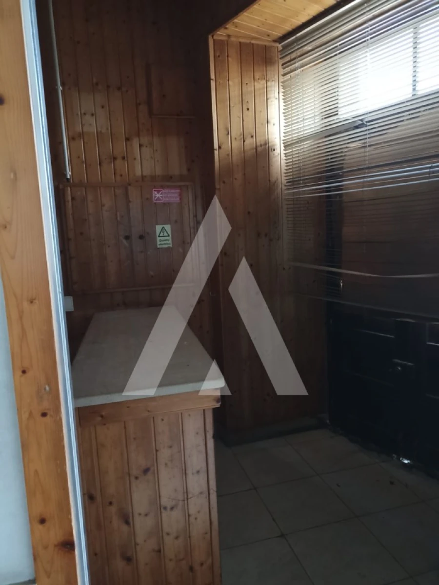 Armazém para Arrendamento em Santa Maria Maior e Monserrate e Meadela Foto 8