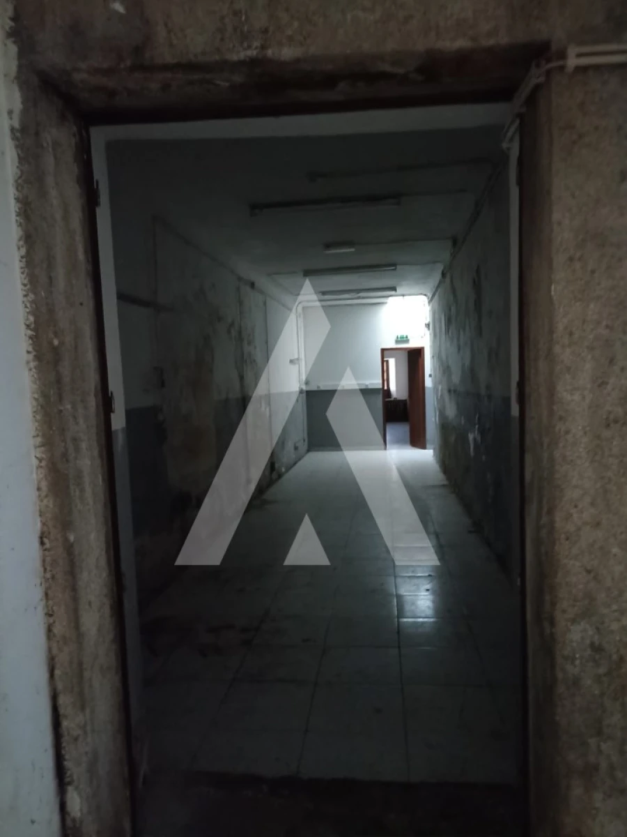 Armazém para Arrendamento em Santa Maria Maior e Monserrate e Meadela Foto 15