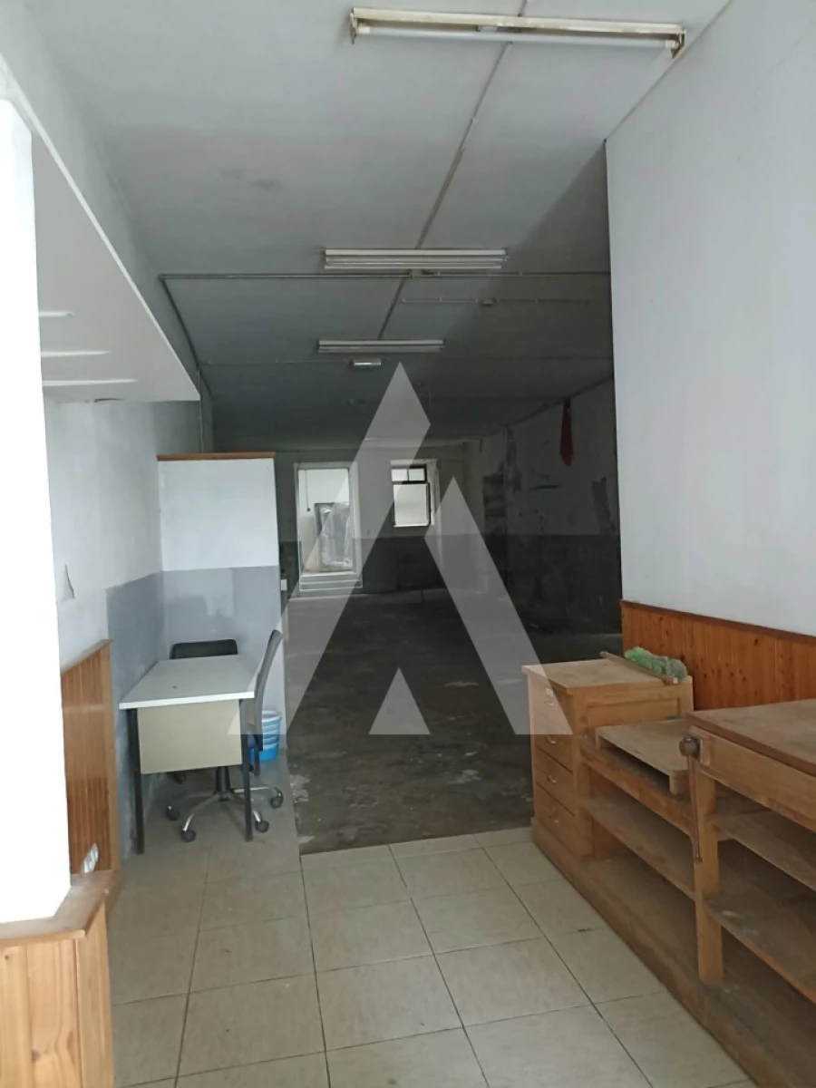 Armazém para Arrendamento em Santa Maria Maior e Monserrate e Meadela Foto 13