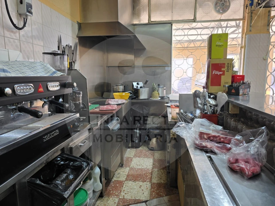 Negócio para Cedência de Quotas em Setubal (São Sebastião) Foto 3