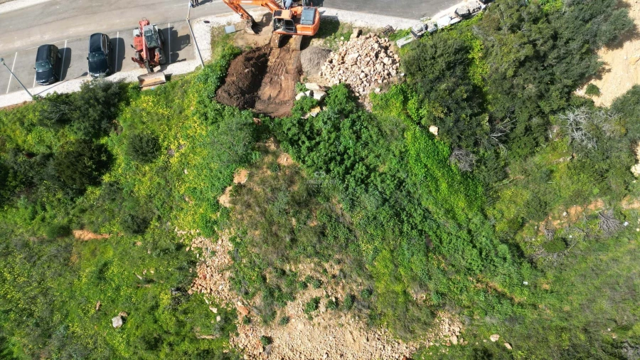 Terreno para Venda em Ferragudo Foto 3