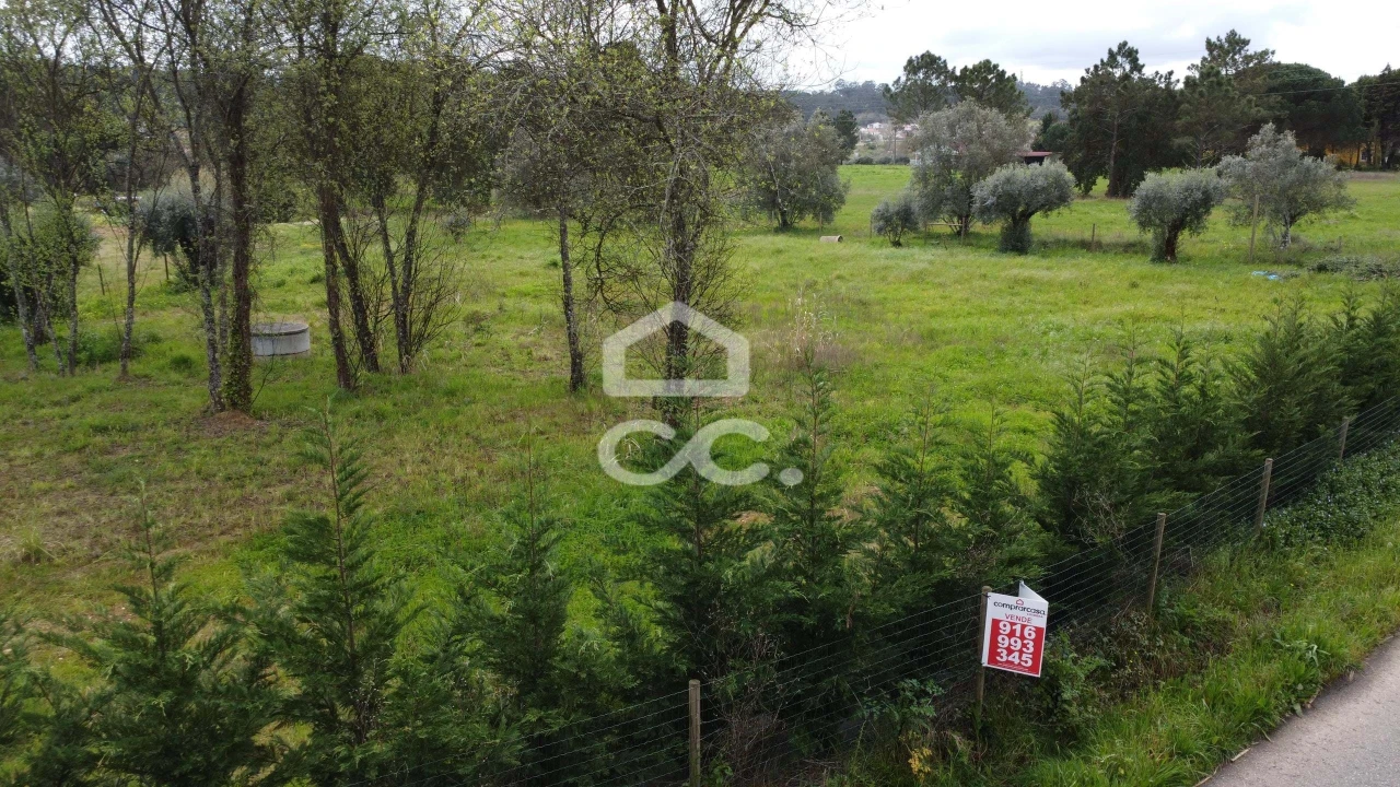Terreno para Venda em Parceiros e Azoia Foto 10