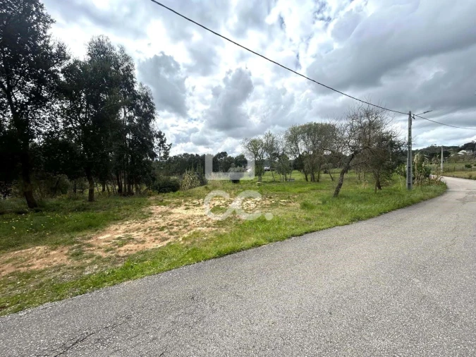 Terreno para Venda em Parceiros e Azoia Foto 15