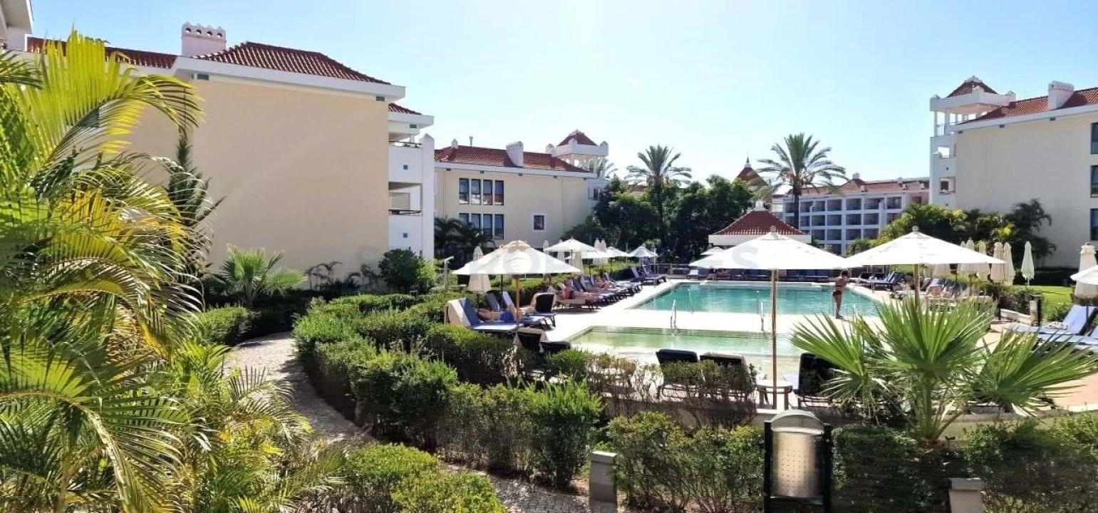 Apartamento T2 para Venda em Quarteira Foto 35