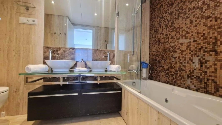 Apartamento T2 para Venda em Quarteira Foto 19