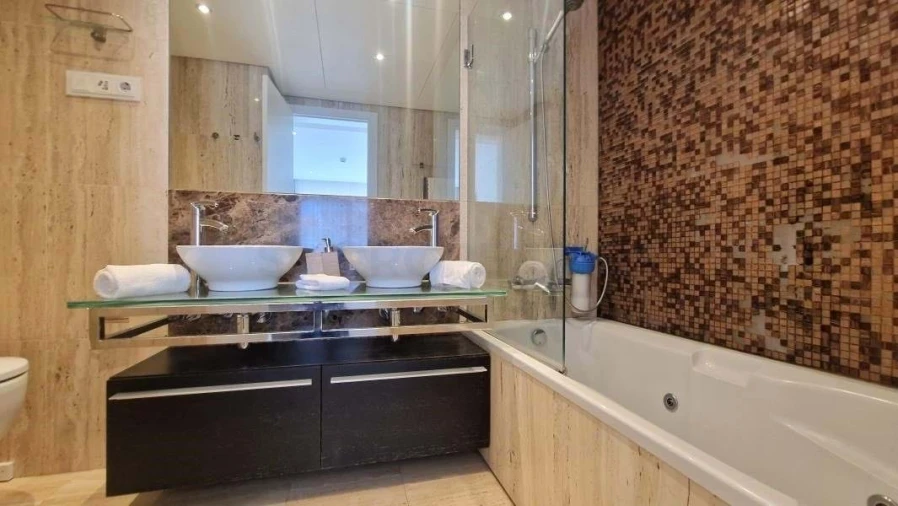 Apartamento T2 para Venda em Quarteira Foto 18