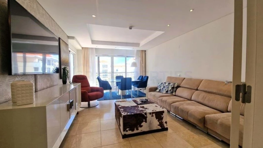 Apartamento T2 para Venda em Quarteira Foto 2