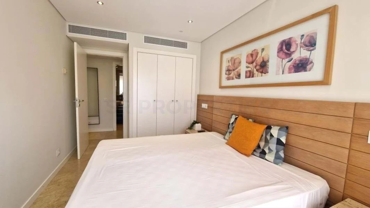 Apartamento T2 para Venda em Quarteira Foto 9