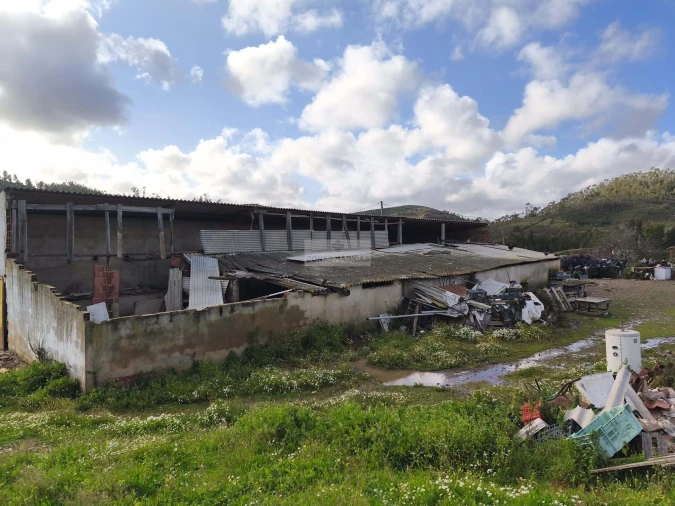 Quinta T4 para Venda em Marmelete Foto 5